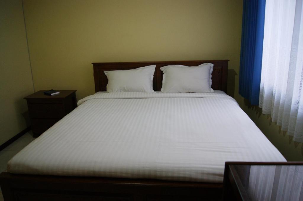Grand Sumatera Hotel Surabaya Quarto foto
